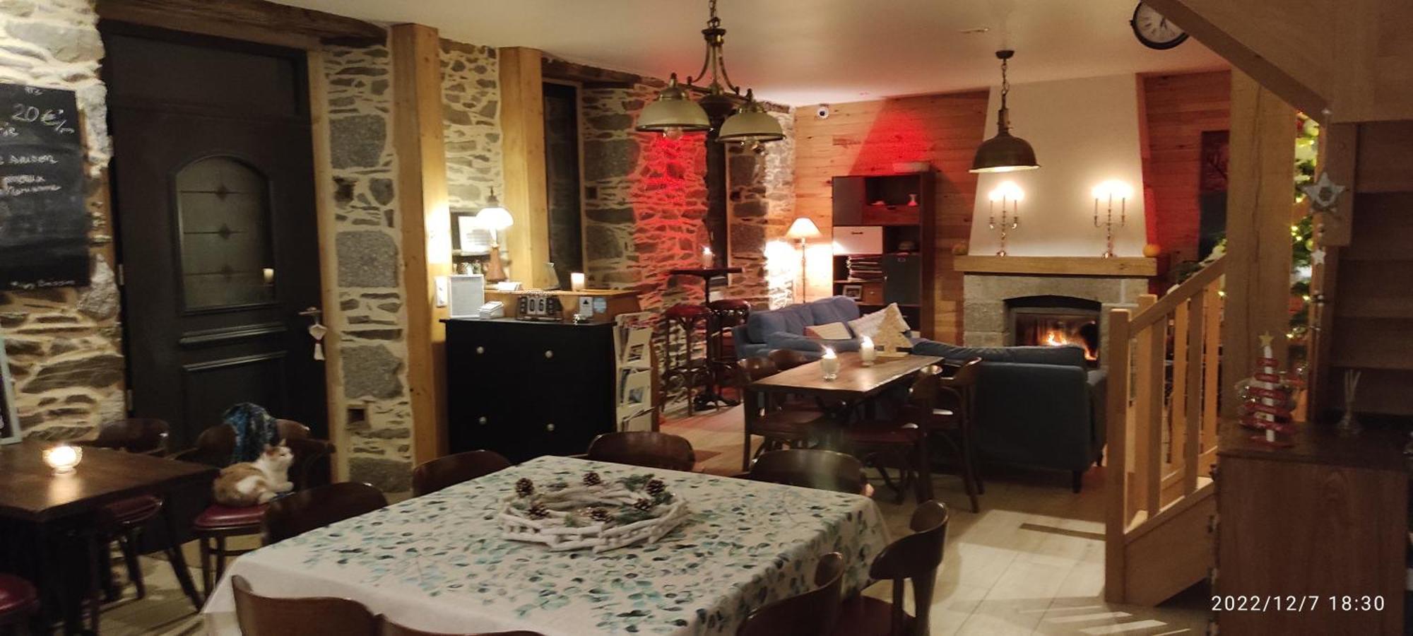 Ty Madelez, Chambres De Charme, Gites Et Spa La Roche-Derrien Экстерьер фото