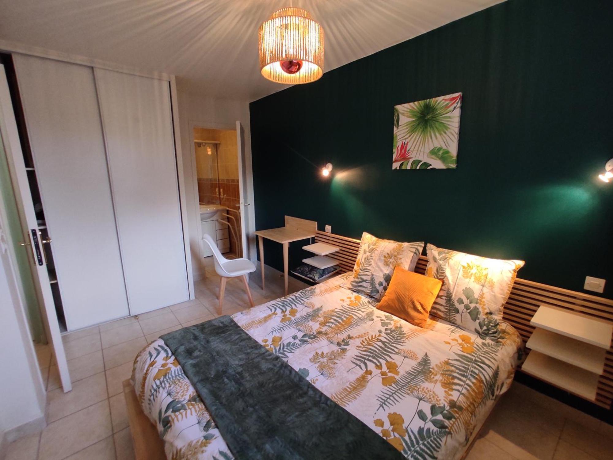Ty Madelez, Chambres De Charme, Gites Et Spa La Roche-Derrien Экстерьер фото